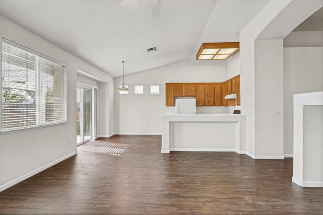 3541 Saint John Rd, West Sacramento, CA 95691