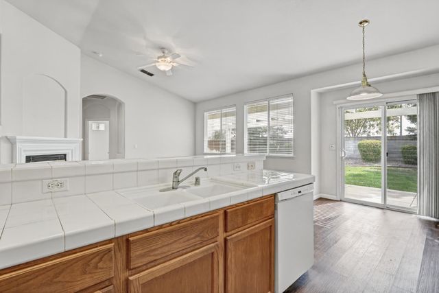 3541 Saint John Rd, West Sacramento, CA 95691