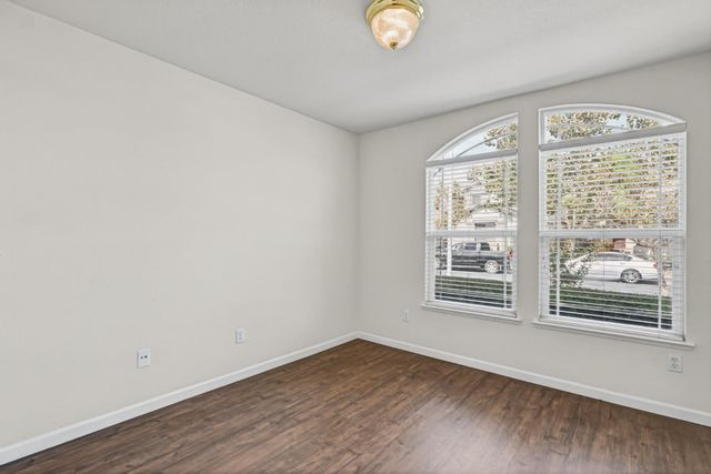 3541 Saint John Rd, West Sacramento, CA 95691