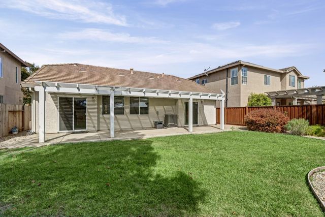 3541 Saint John Rd, West Sacramento, CA 95691