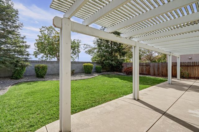 3541 Saint John Rd, West Sacramento, CA 95691