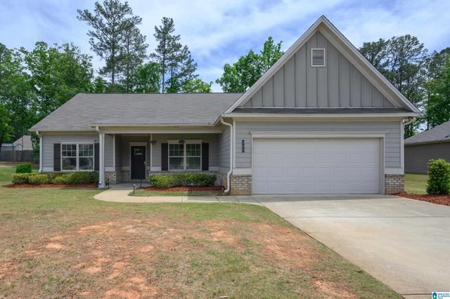 305 COUNTRYSIDE CIRCLE, Calera, AL 35040
