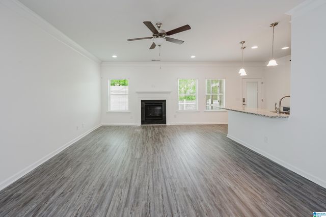 305 COUNTRYSIDE CIRCLE, Calera, AL 35040
