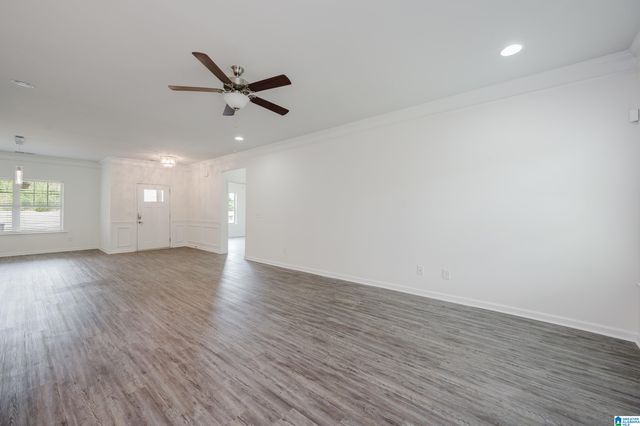 305 COUNTRYSIDE CIRCLE, Calera, AL 35040