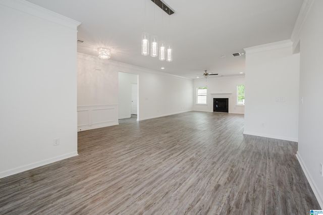 305 COUNTRYSIDE CIRCLE, Calera, AL 35040