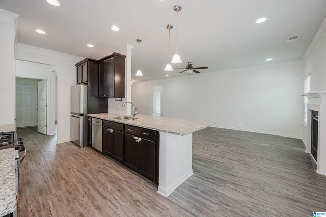 305 COUNTRYSIDE CIRCLE, Calera, AL 35040