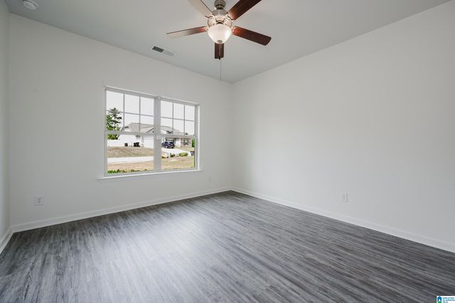 305 COUNTRYSIDE CIRCLE, Calera, AL 35040