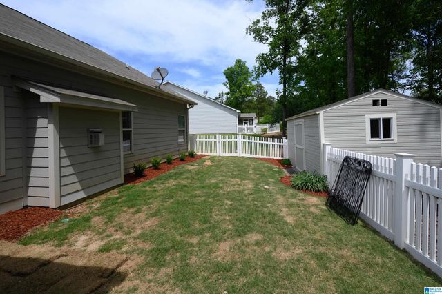 305 COUNTRYSIDE CIRCLE, Calera, AL 35040