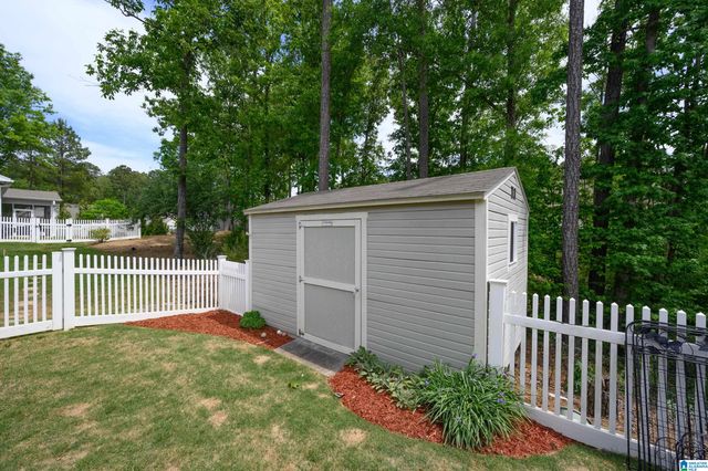 305 COUNTRYSIDE CIRCLE, Calera, AL 35040
