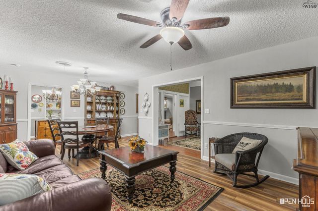 3015 INDIAN STREET, Vernon, TX 76384