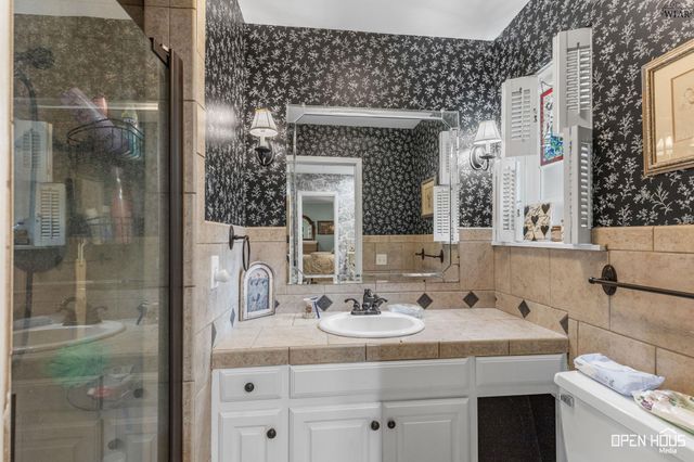 3015 INDIAN STREET, Vernon, TX 76384