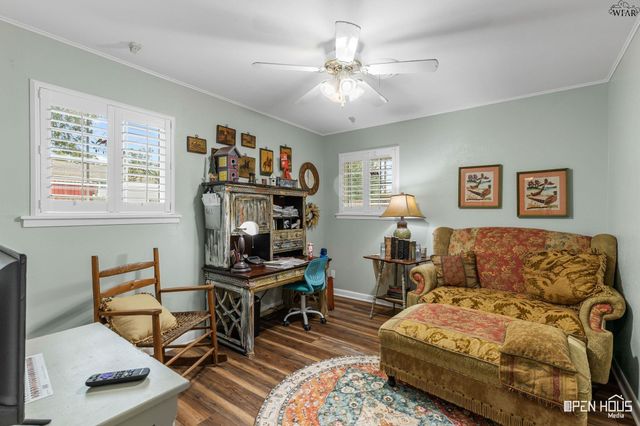 3015 INDIAN STREET, Vernon, TX 76384