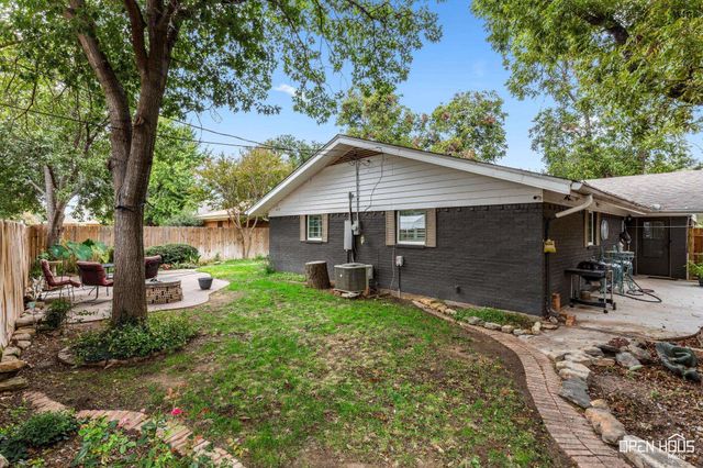 3015 INDIAN STREET, Vernon, TX 76384