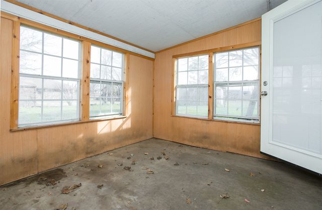 308 E Cottonwood Street, Leonard, TX 75452