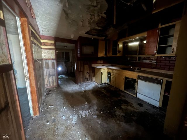 2327 Hoyt Avenue, Indianapolis, IN 46203