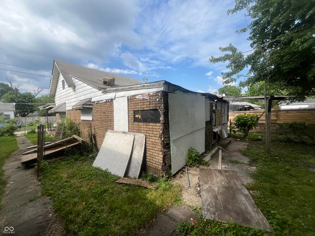 2327 Hoyt Avenue, Indianapolis, IN 46203