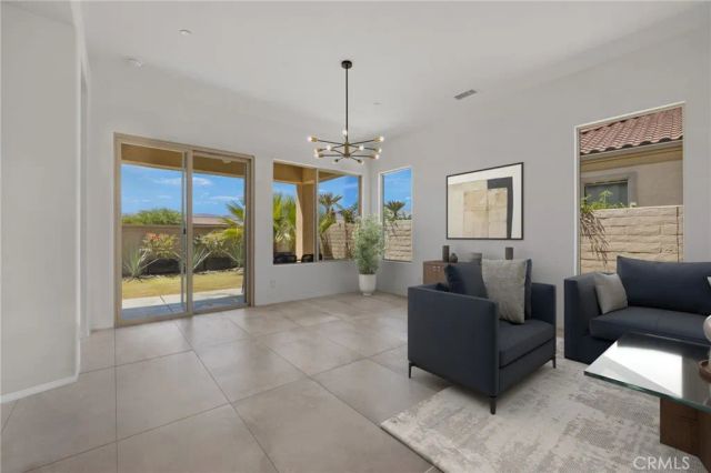 98 Zinfandel, Rancho Mirage, CA 92270