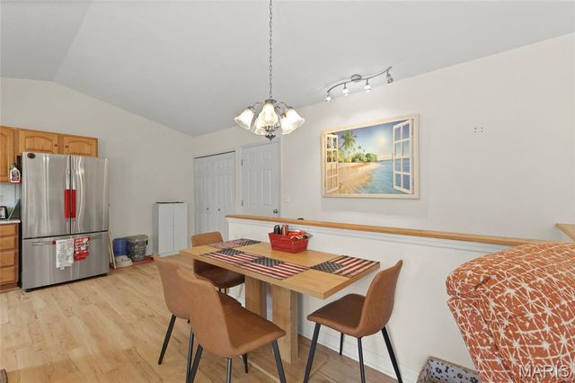 2340 Arkansas Drive, High Ridge, MO 63049