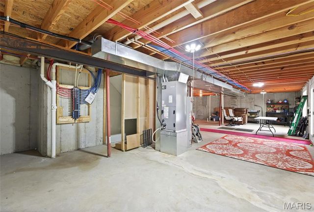 2340 Arkansas Drive, High Ridge, MO 63049