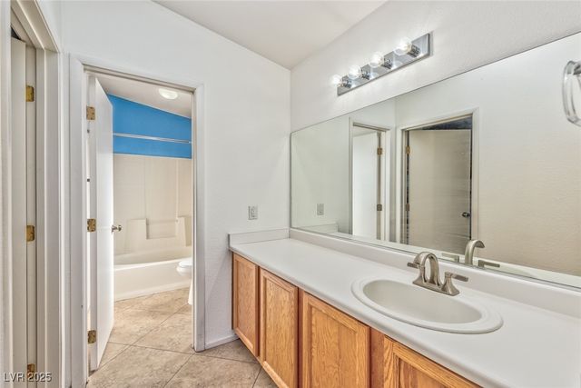 6451 Saddle Up Avenue 101, Henderson, NV 89011