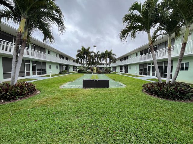 2100 NE 38th St 128, Lighthouse Point, FL 33064