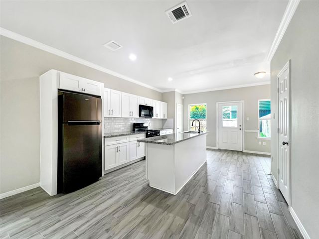 7903 Moon Beam Street C, Houston, TX 77088