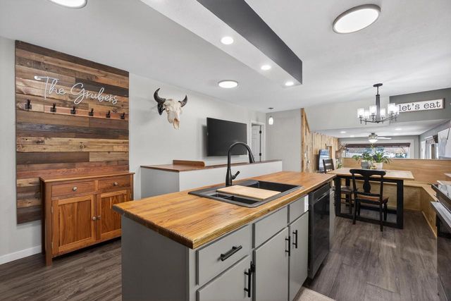 349 CRESTVIEW LANE, Nekoosa, WI 54457