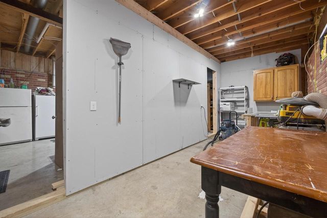 349 CRESTVIEW LANE, Nekoosa, WI 54457