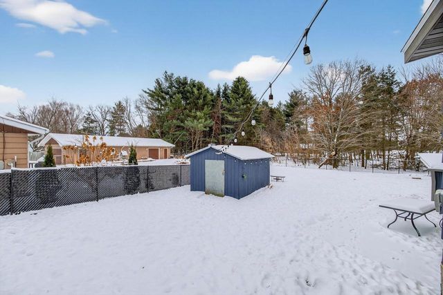 349 CRESTVIEW LANE, Nekoosa, WI 54457