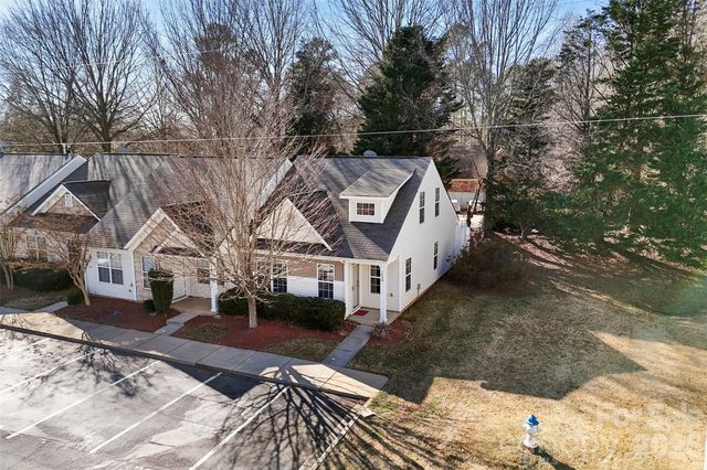 1438 Harpers Inlet Drive, Clover, SC 29710