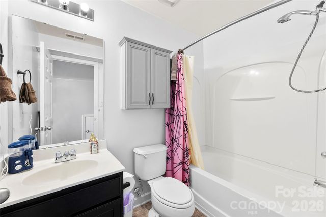 1438 Harpers Inlet Drive, Clover, SC 29710