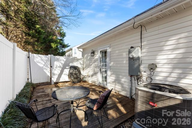 1438 Harpers Inlet Drive, Clover, SC 29710