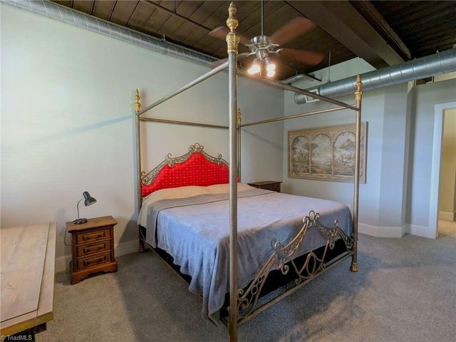 836 Oak Street 304, Winston-salem, NC 27101