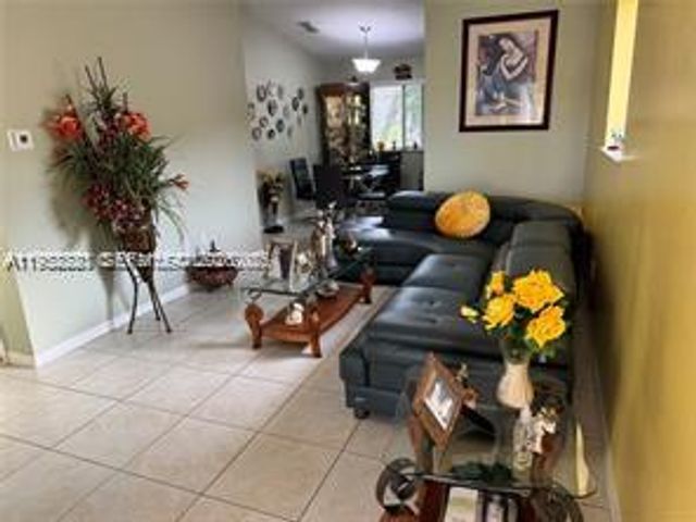 1250 SE 28th Court 206, Homestead, FL 33035