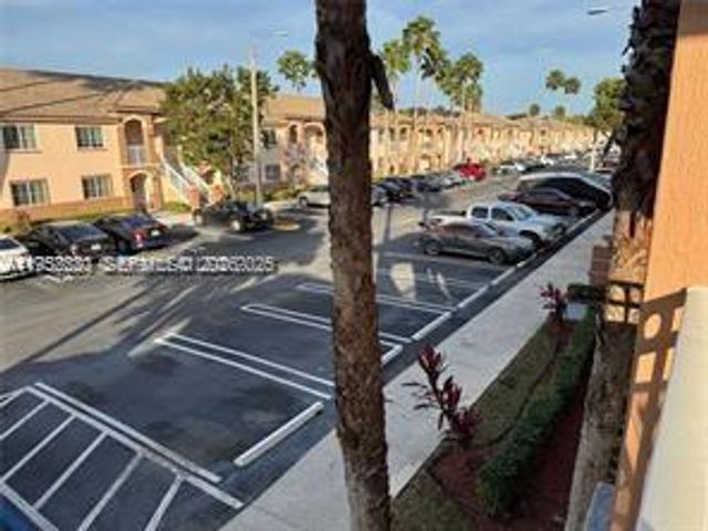 1250 SE 28th Court 206, Homestead, FL 33035