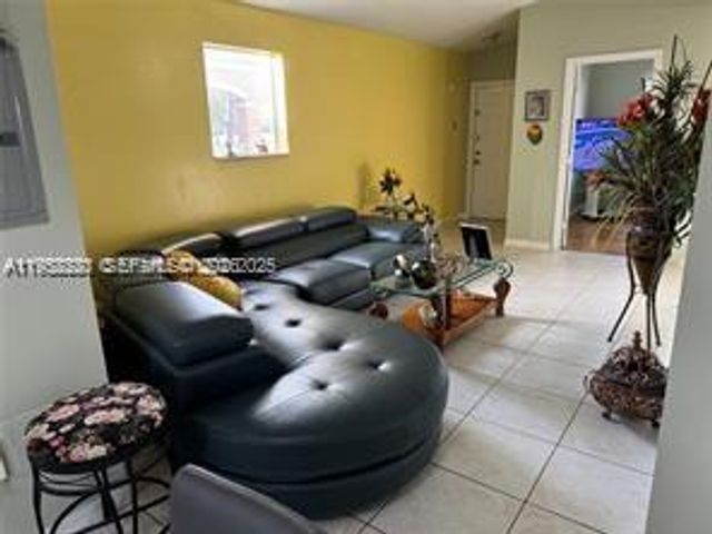 1250 SE 28th Court 206, Homestead, FL 33035