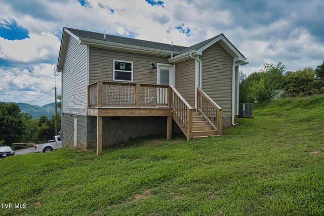 1724 Pendleton Street, Kingsport, TN 37660