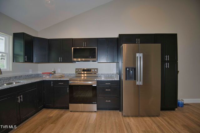 1724 Pendleton Street, Kingsport, TN 37660