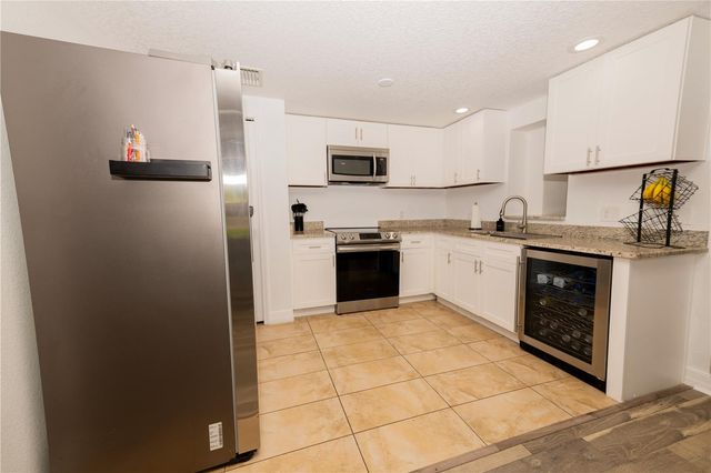 39736 MEADOWOOD LOOP, Zephyrhills, FL 33542