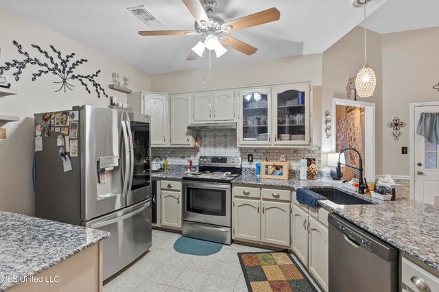 5696 Blocker Street, Olive Branch, MS 38654