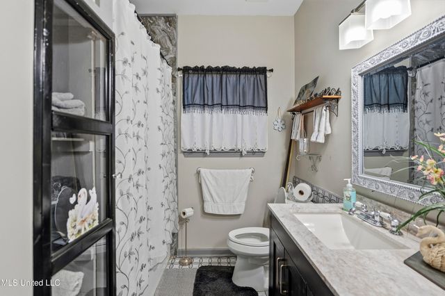 5696 Blocker Street, Olive Branch, MS 38654