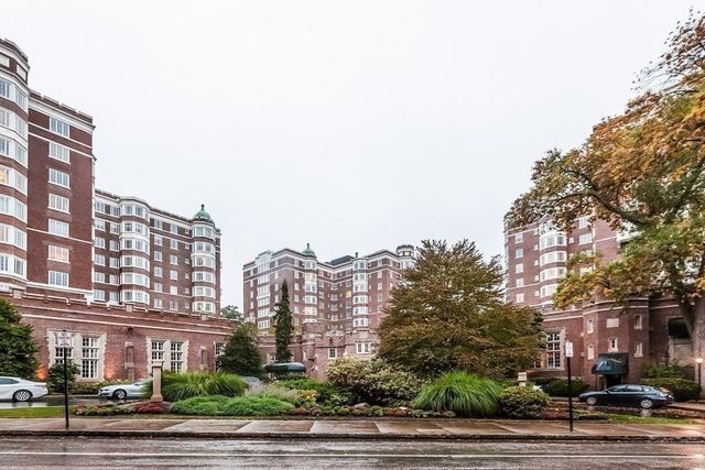 20 Chapel Street A510, Brookline, MA 02446