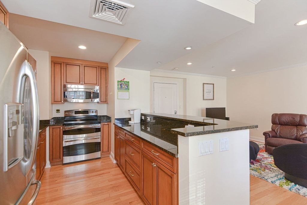 20 Chapel Street A510, Brookline, MA 02446