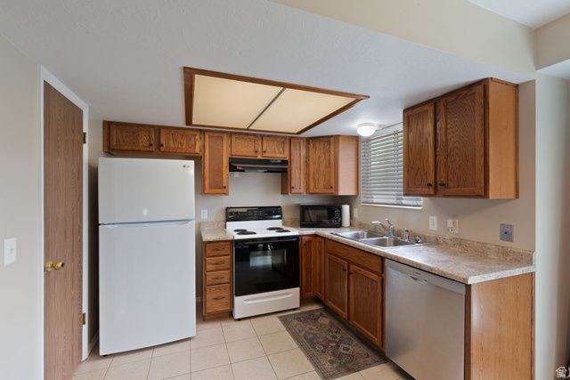 233 W 1675 N, Layton, UT 84041