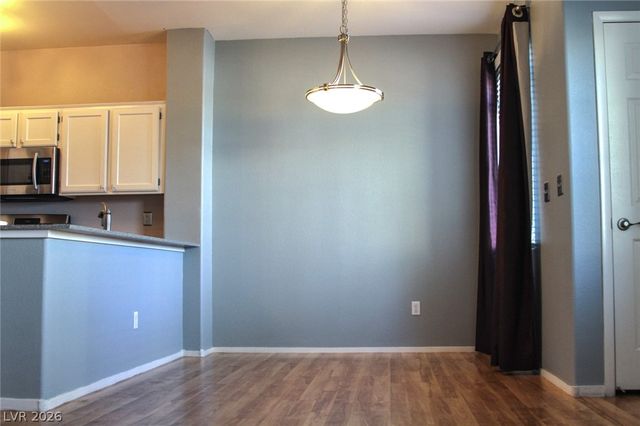 1347 Silver Sierra Street, Las Vegas, NV 89128