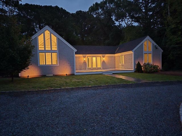 109 Waterway, Mashpee, MA 02649