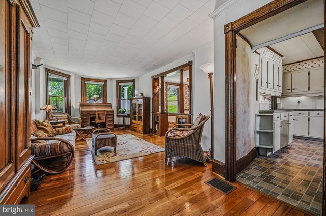 1101 YORKLYN RD, Hockessin, DE 19707