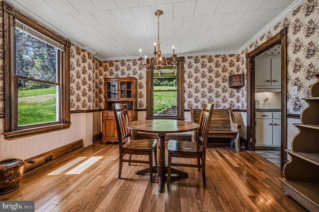 1101 YORKLYN RD, Hockessin, DE 19707