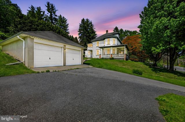 1101 YORKLYN RD, Hockessin, DE 19707