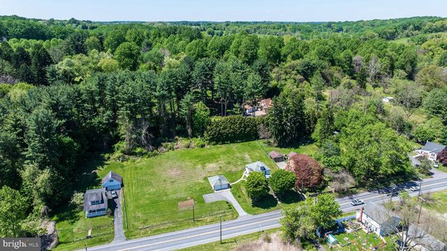 1101 YORKLYN RD, Hockessin, DE 19707